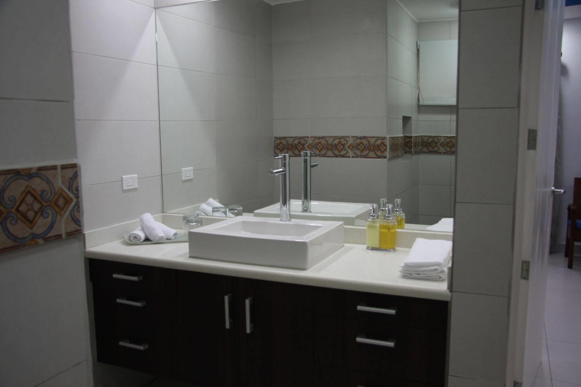 El Mirador Suites มานากัว ภายนอก รูปภาพ